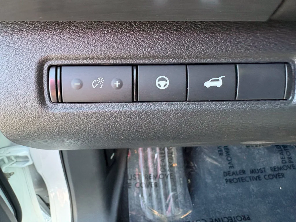 Certified Used 2025 White Nissan SL image 36