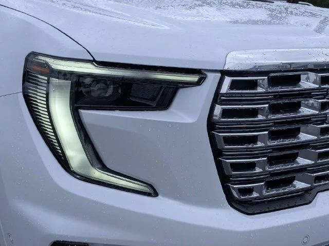 New 2027 Glacier White Tricoat GMC Denali image 9