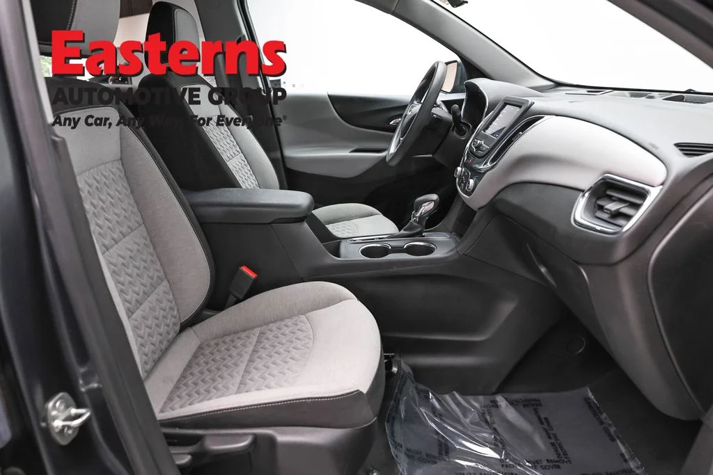Used 2022 Gray Chevrolet LT image 23