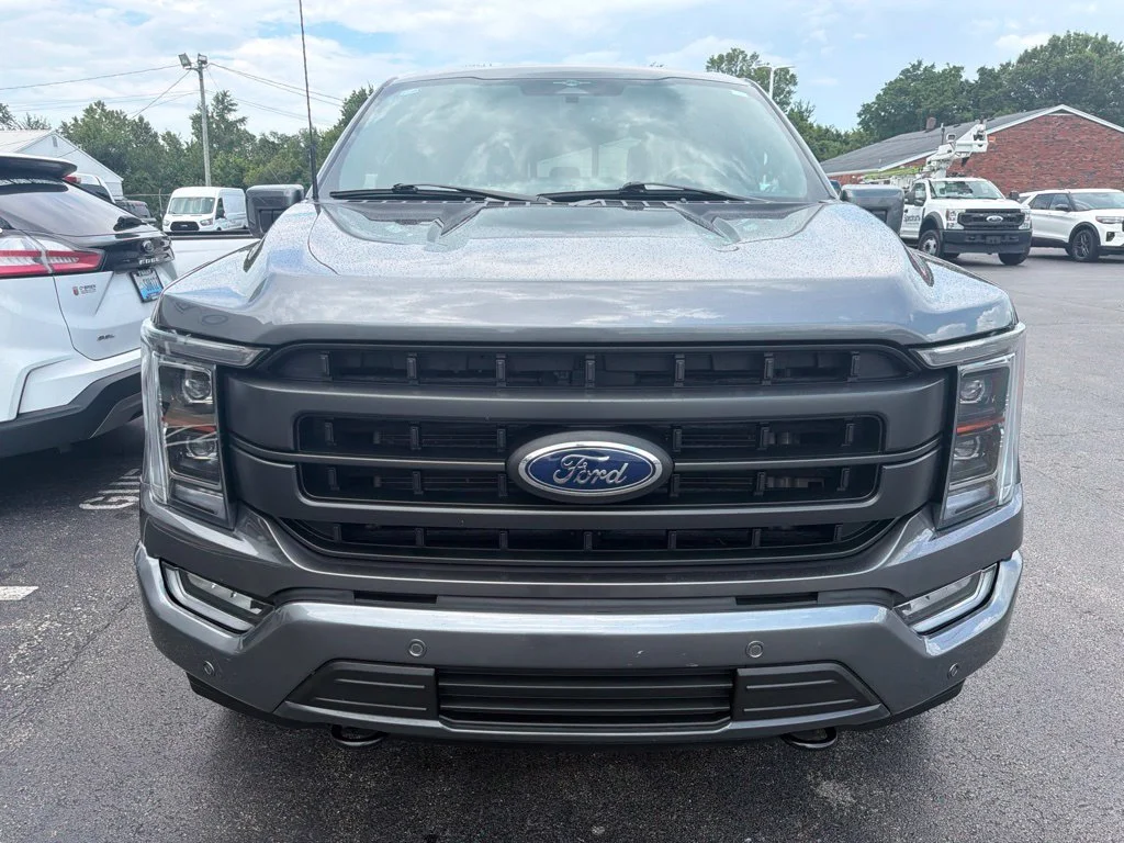 Used 2023 Carbonized Gray Metallic Ford Lariat image 7