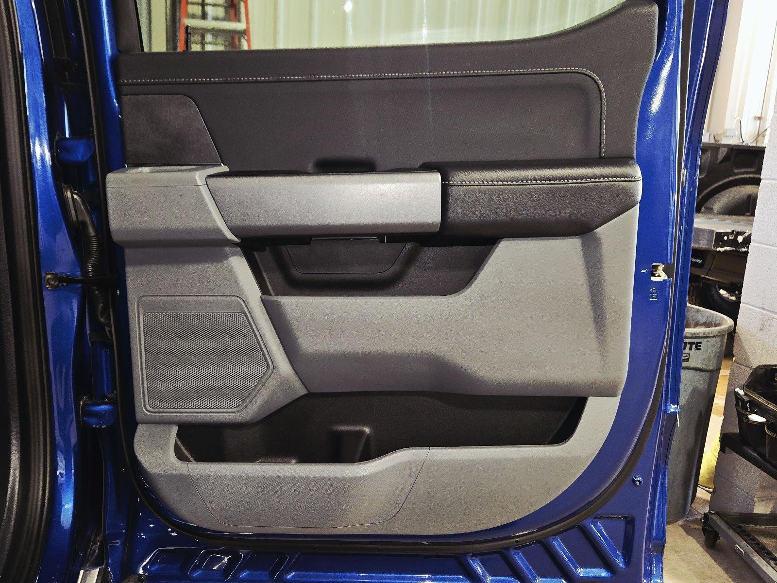 Used 2025 Atlas Blue FORD XLT image 55