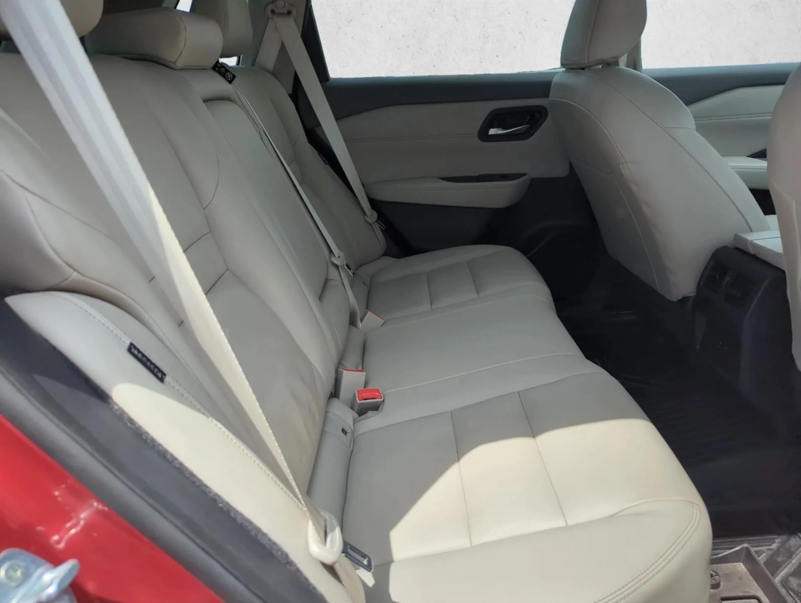 Used 2023 Scarlet Ember Tintcoat Nissan SL image 26