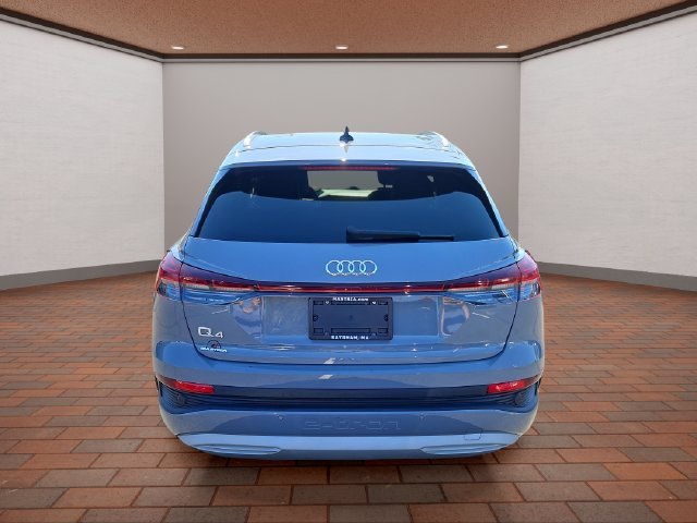 Used 2023 Gray Audi Premium Plus image 32