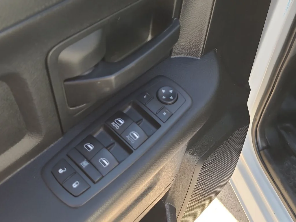 Used 2019 White Ram Tradesman image 18