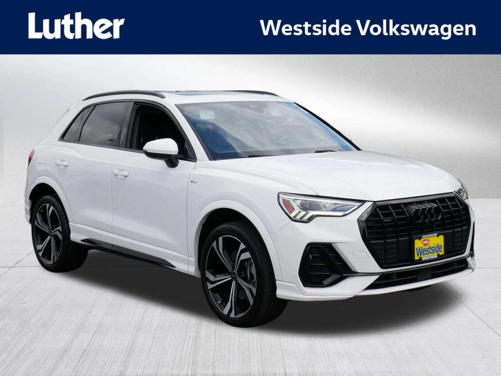 Used 2023 White Audi S line Premium Plus image 1