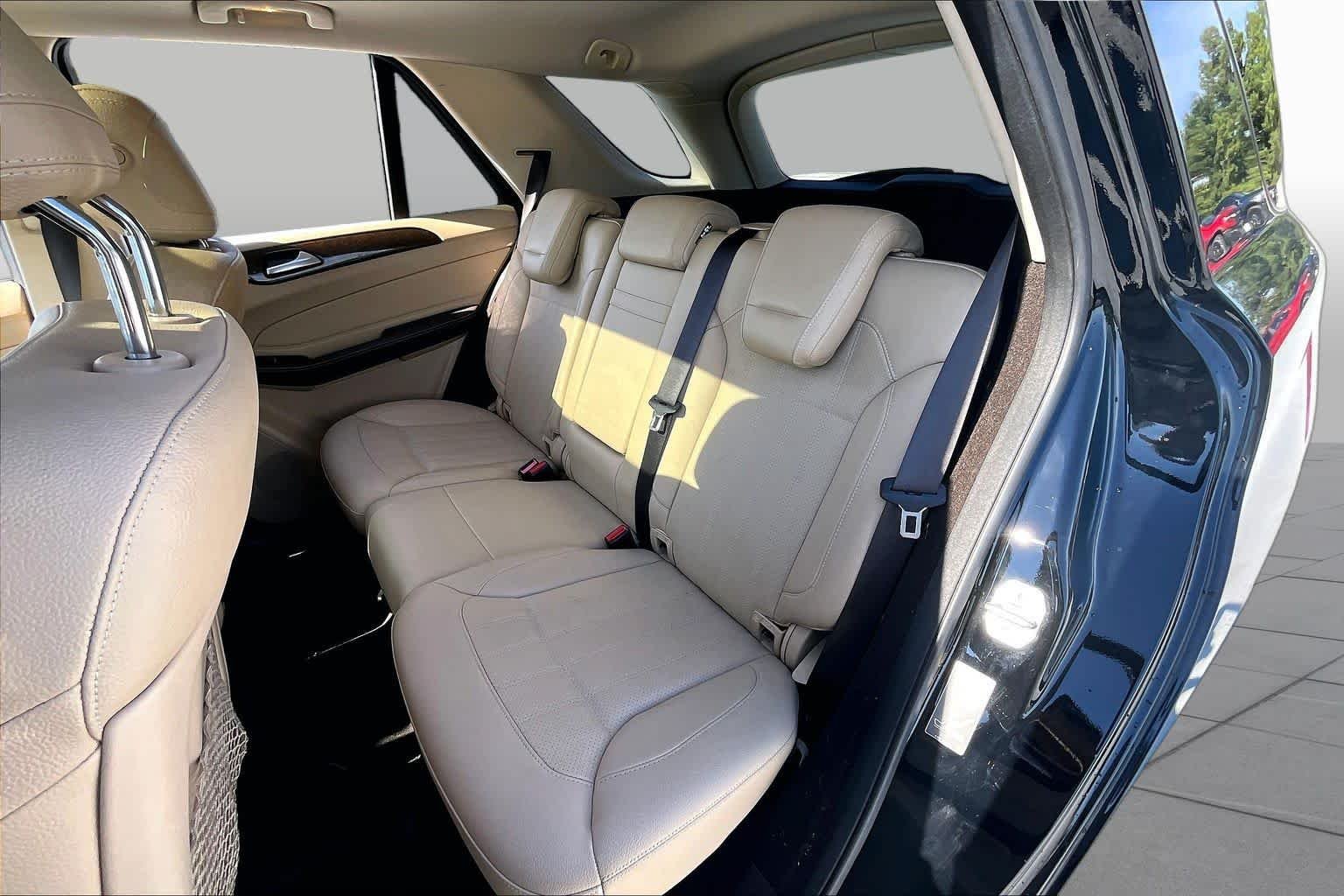 Used 2017 Black Mercedes-Benz GLE 350 image 20