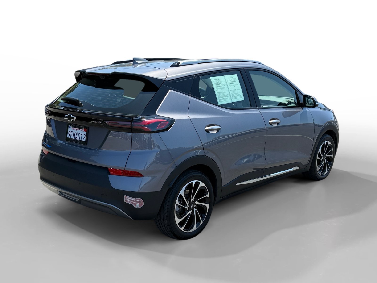 Used 2023 Gray Chevrolet Premier image 5