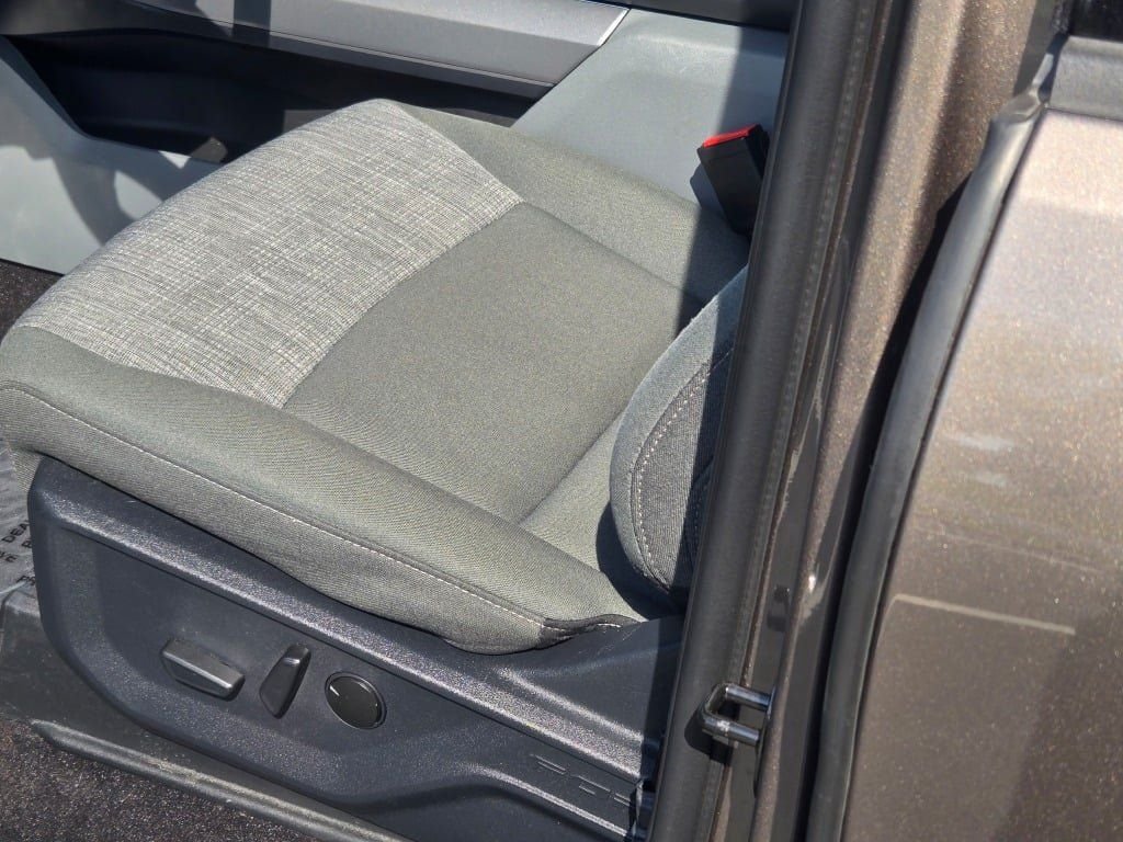 Certified Used 2023 Stone Gray Metallic Ford XLT image 22