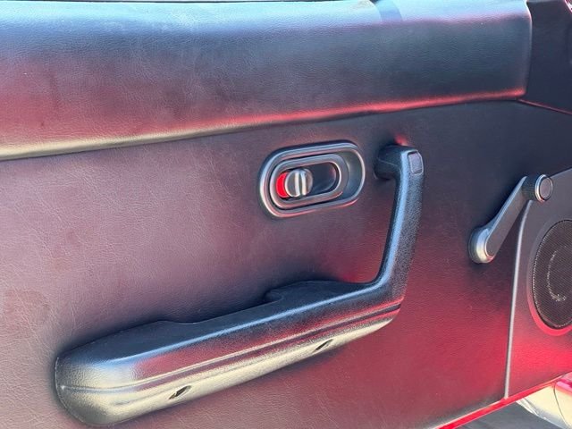 Used 1992 Classic Red Mazda Base image 8