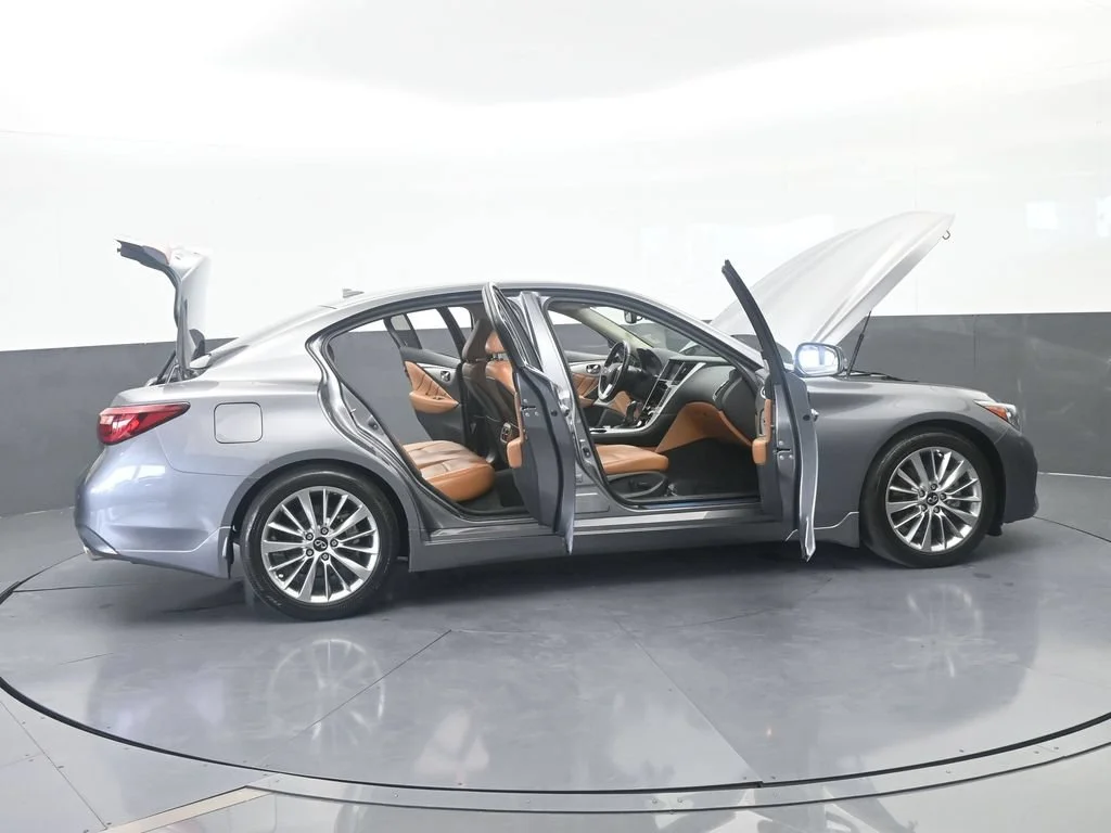 Used 2024 Graphite Shadow INFINITI LUXE image 81