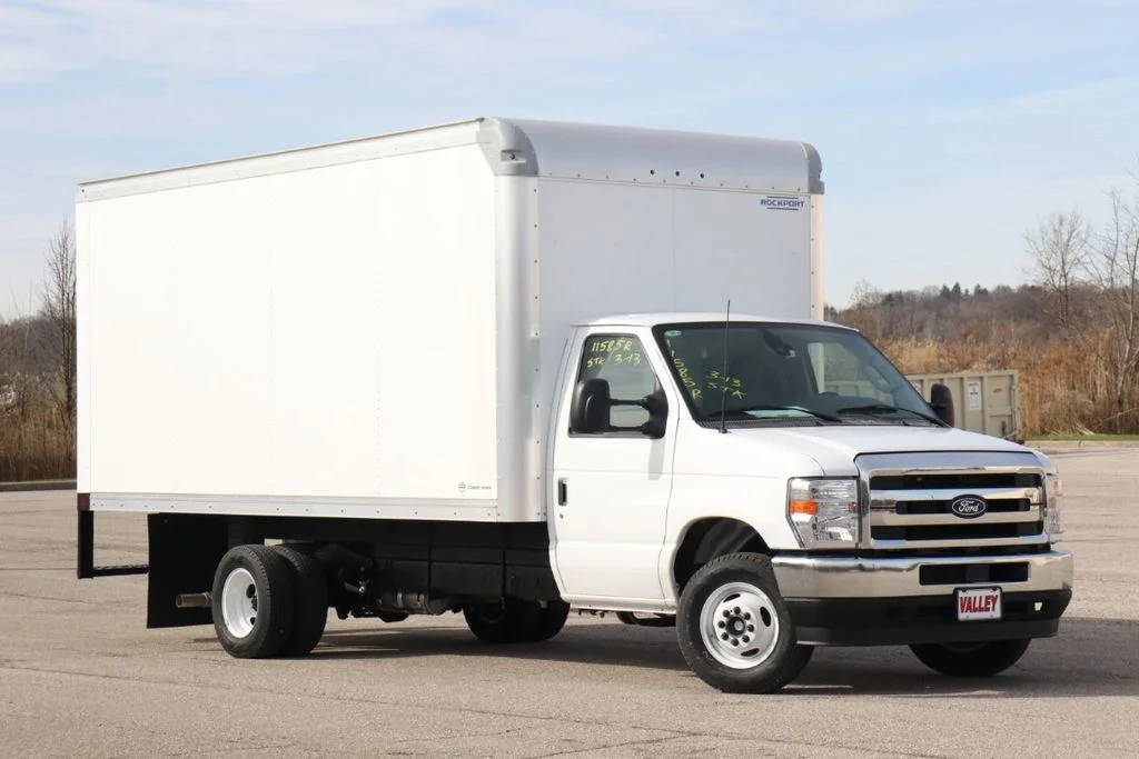 New 2027 White Ford Base Box Van image 2