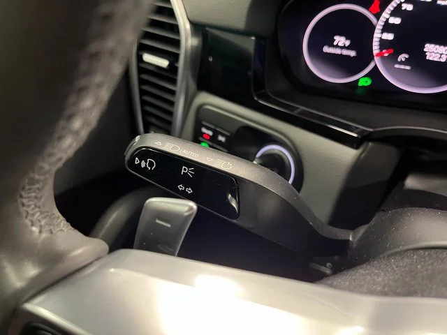 2022 Porsche Cayenne Platinum Edition - Photo 26
