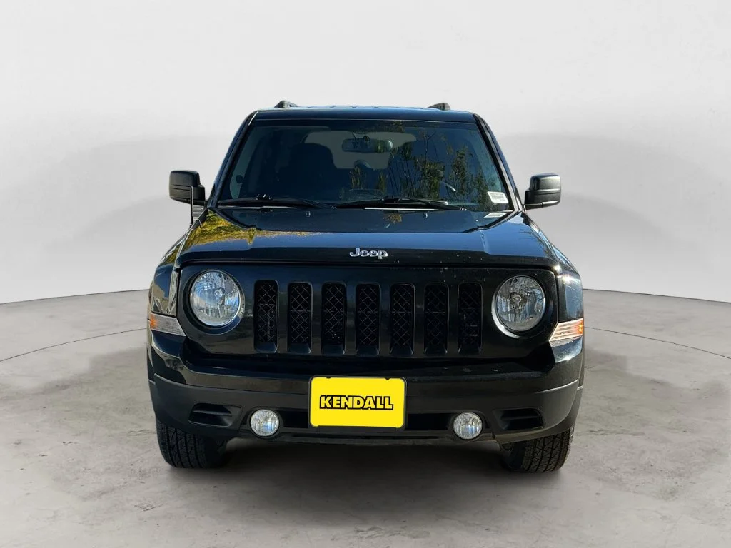 Used 2016 Black Jeep Sport image 2
