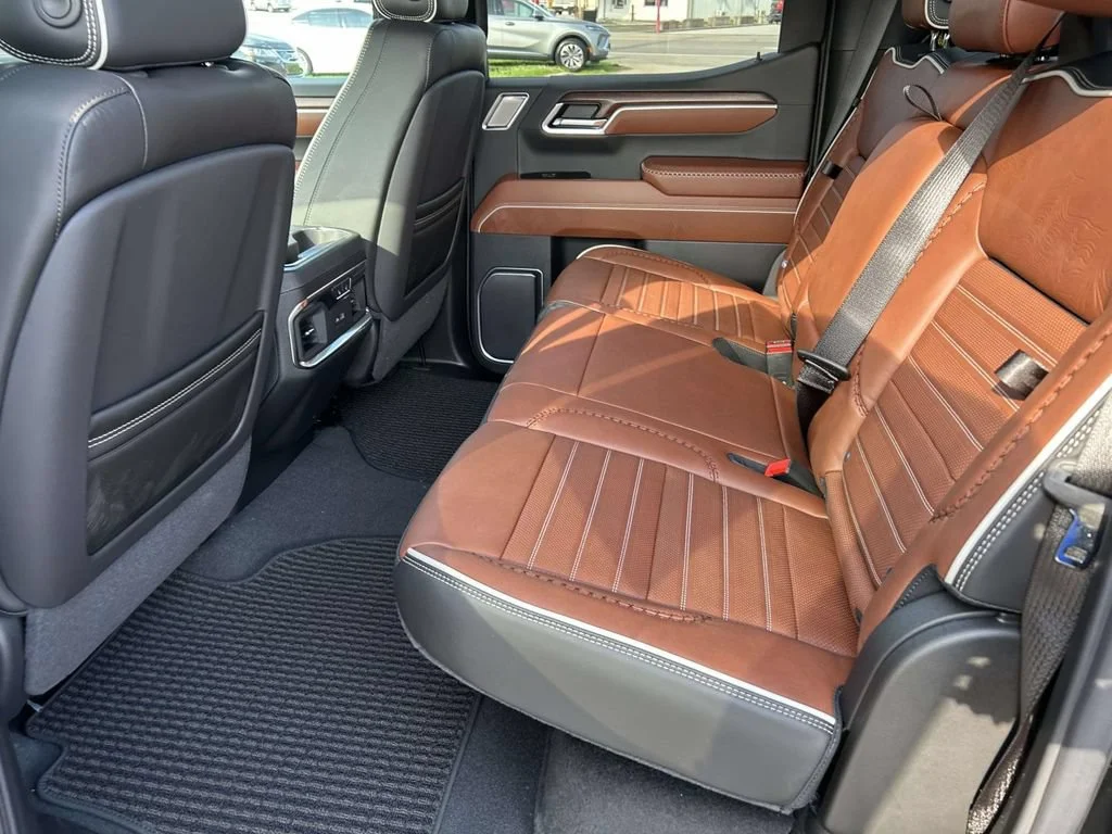 New 2026 Onyx Black GMC Denali Ultimate image 12