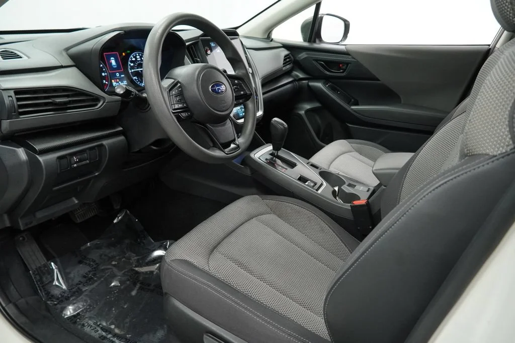 Used 2024 Crystal White Pea Subaru Premium image 10
