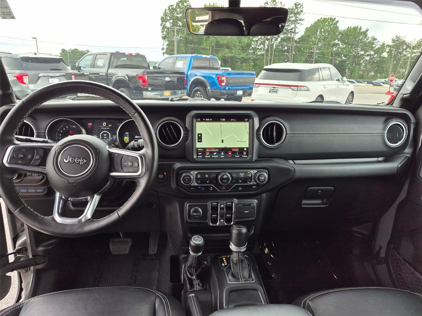 Used 2022 Sting-Gray Clearcoat Jeep Unlimited Sahara image 27