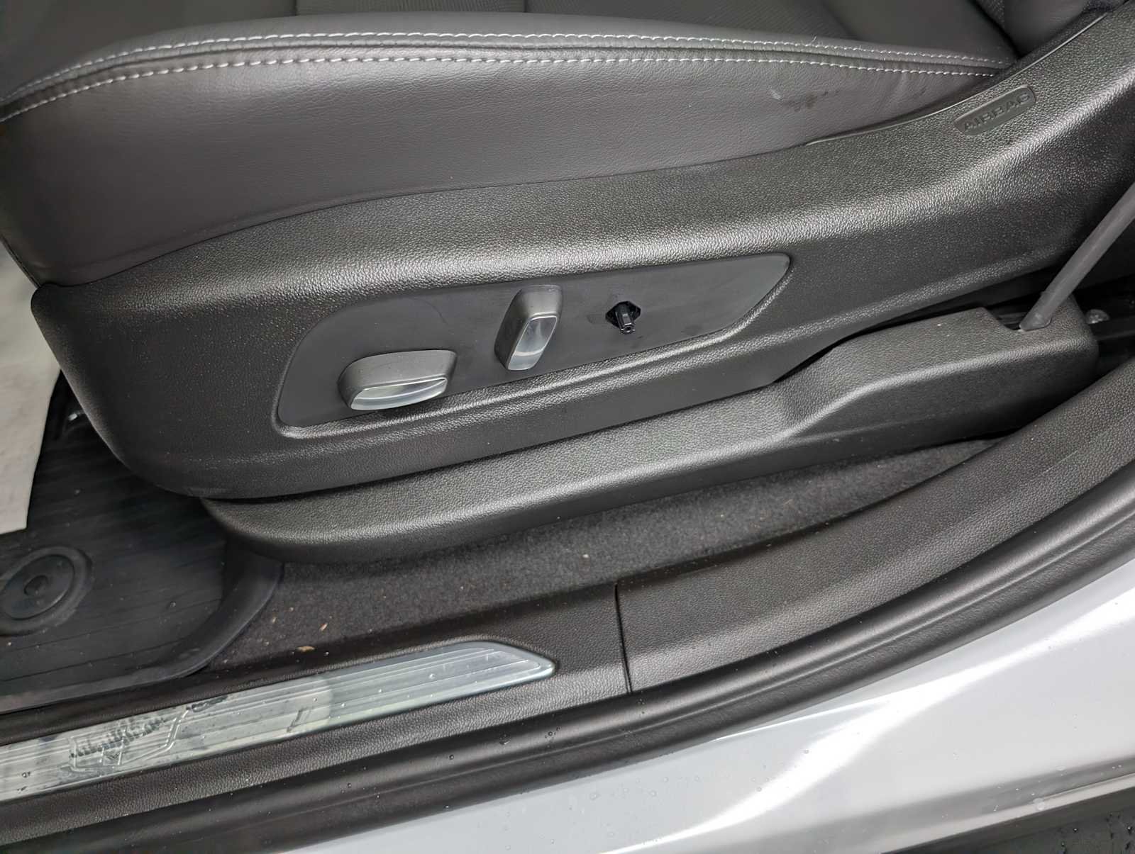 2025 Cadillac XT5 Premium Luxury - Photo 31