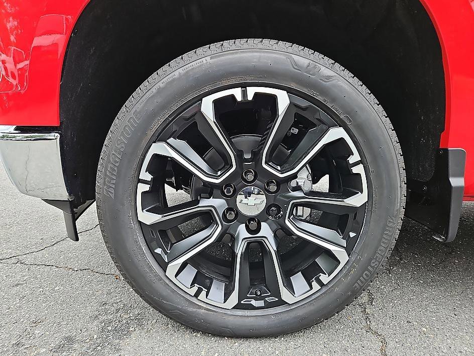 2026 Chevrolet Silverado 1500 LT - Photo 9