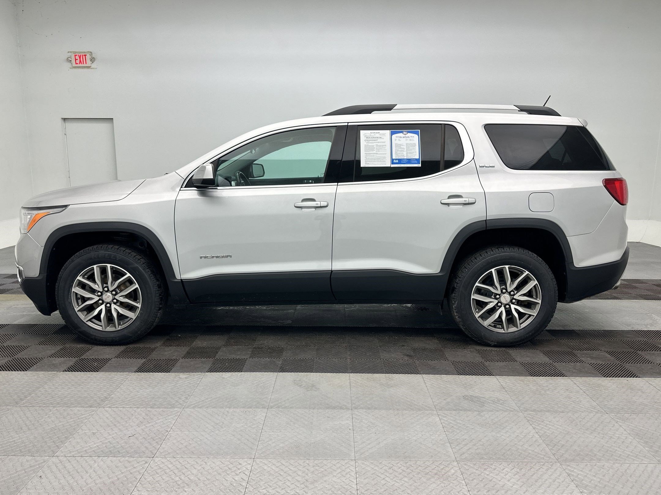 Certified 2019 GMC Acadia SLE-2 with VIN 1GKKNSLS3KZ283497 for sale in Chittenango, NY