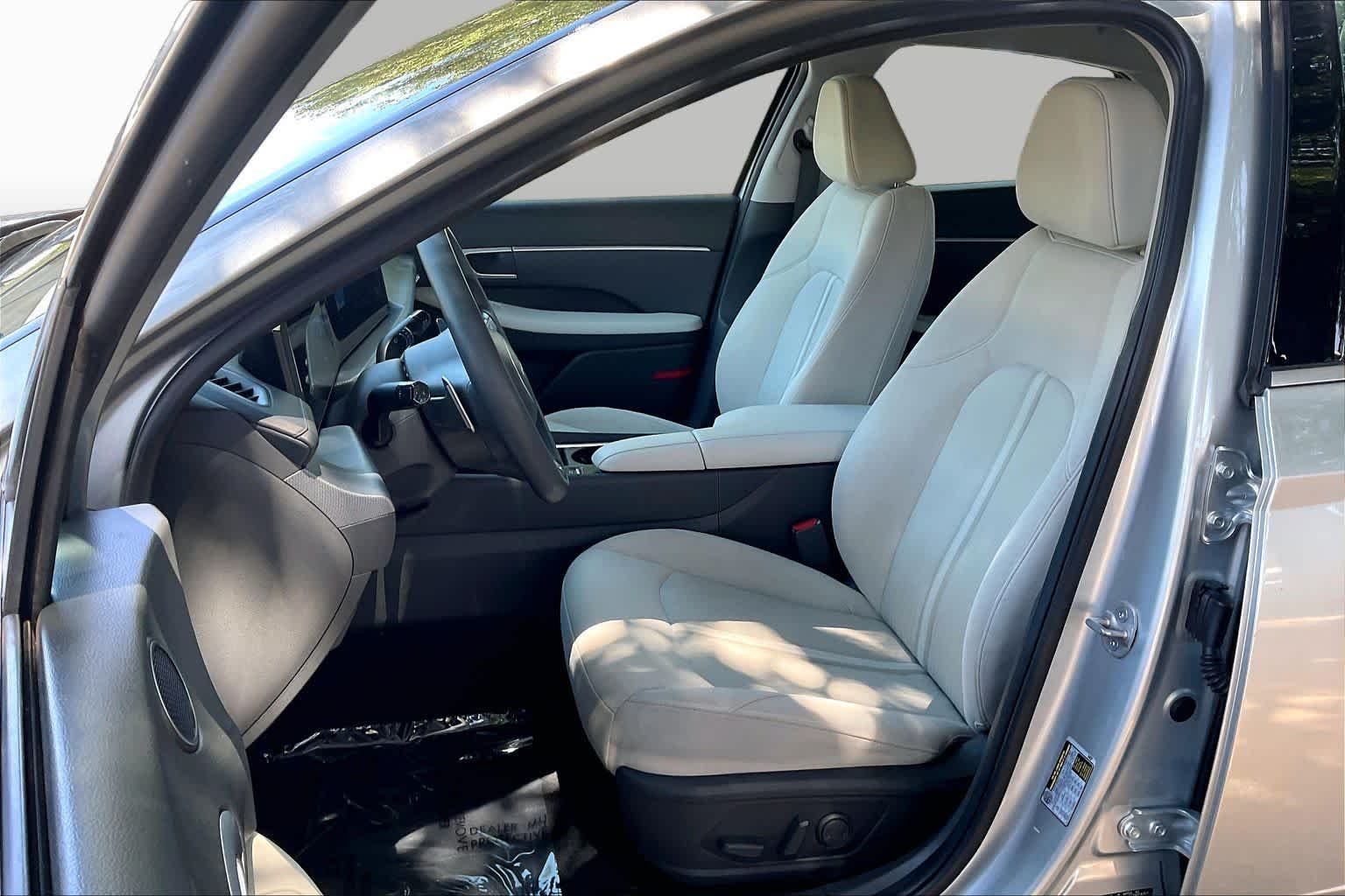 2025 Hyundai Sonata SEL - Photo 8