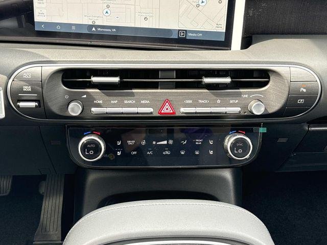 New 2026 White Hyundai Blue SEL Premium 7P image 20