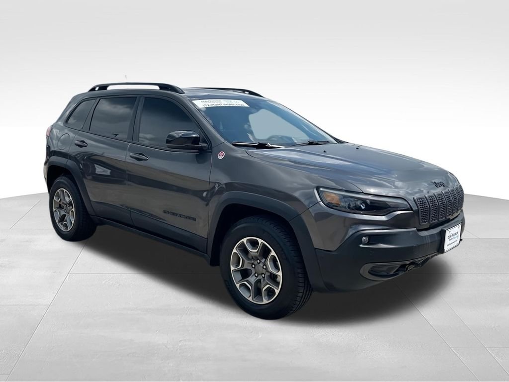 Used 2023 Gray Jeep Trailhawk image 2