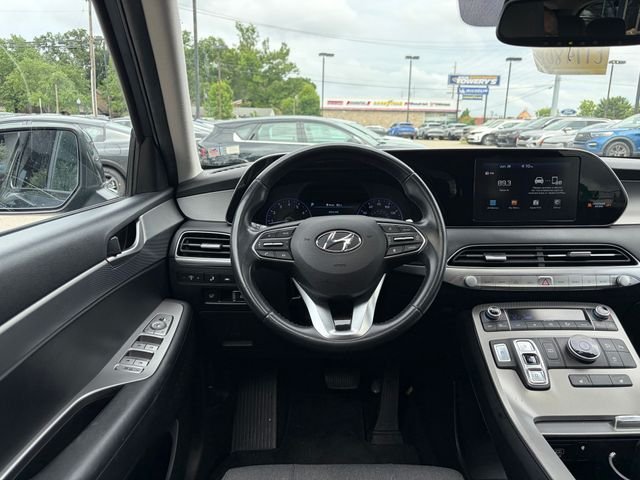 Used 2020 Graphite Hyundai SEL image 3