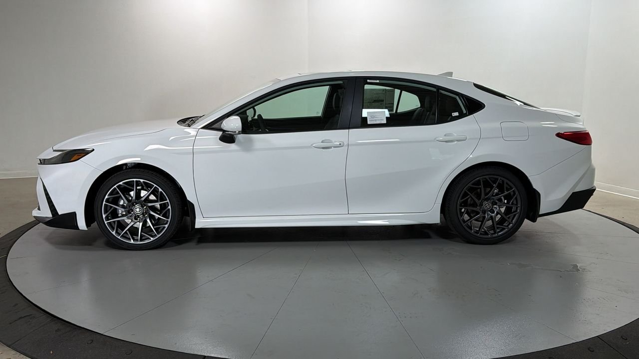 New 2026 Ice Cap Toyota  SE image 8