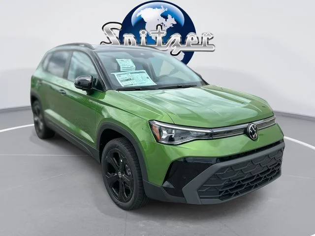 2026 Volkswagen Taos 1.5T SE Black