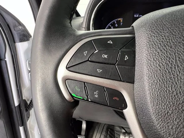 Used 2018 Bright White Clearcoat Jeep High Altitude image 43