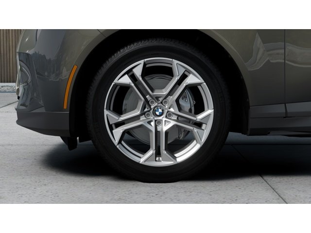 New 2027 Dravit Grey Metallic BMW 40 xDrive image 7