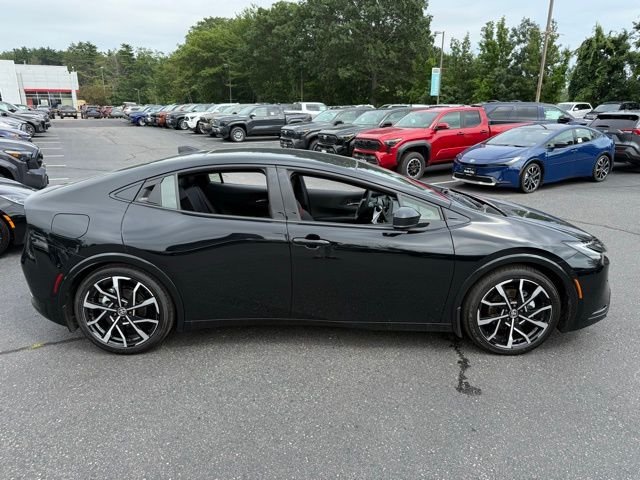 2025 Toyota Prius XSE Premium - Photo 10