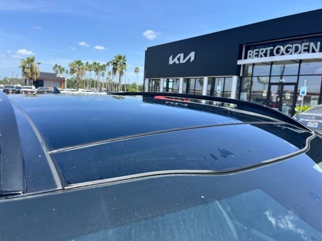 Used 2024 Gray Kia X-Pro Prestige image 9