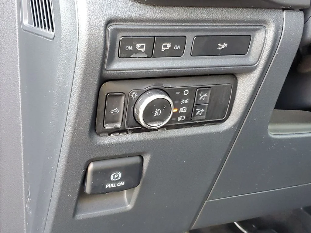 Certified Used 2024 Carbonized Gray Metallic Ford XLT image 8