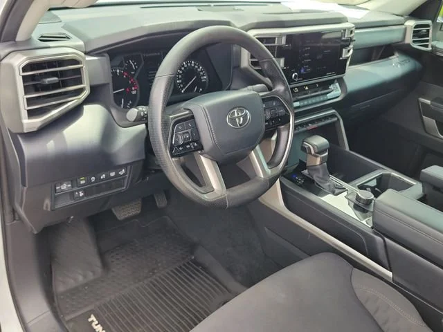 2024 Toyota Tundra SR5 - Photo 18