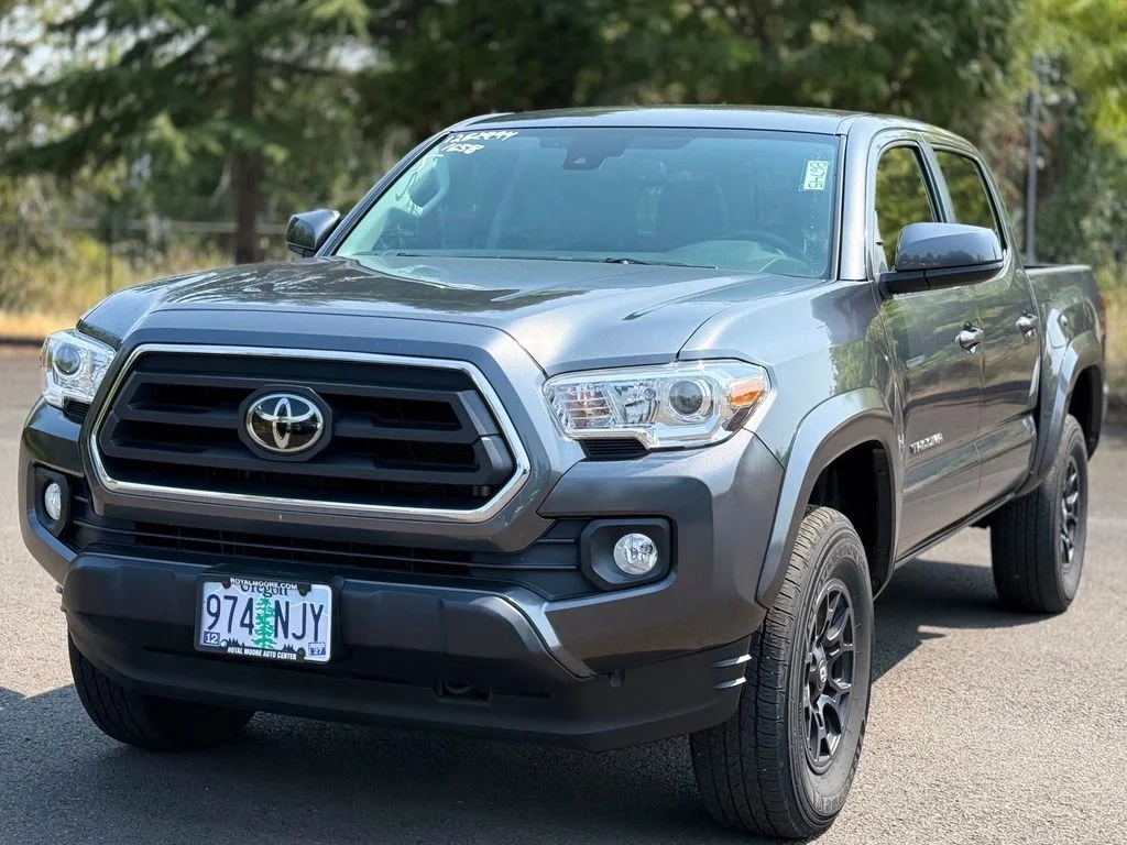 Used 2021 Gray Toyota SR5 image 1