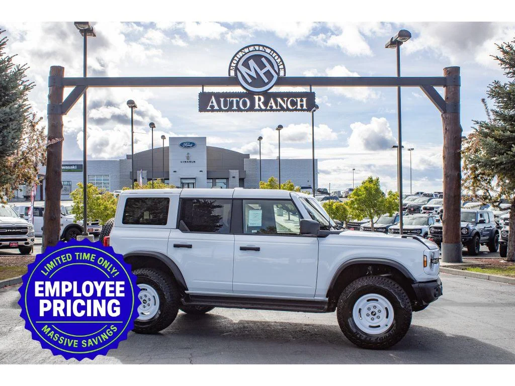 2026 Ford Bronco Heritage Edition 4x4's photo