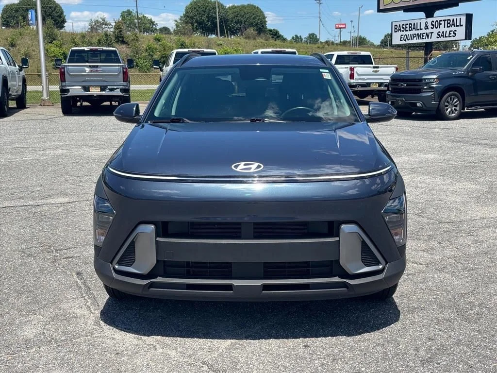 Used 2025 Blue Hyundai SEL image 22