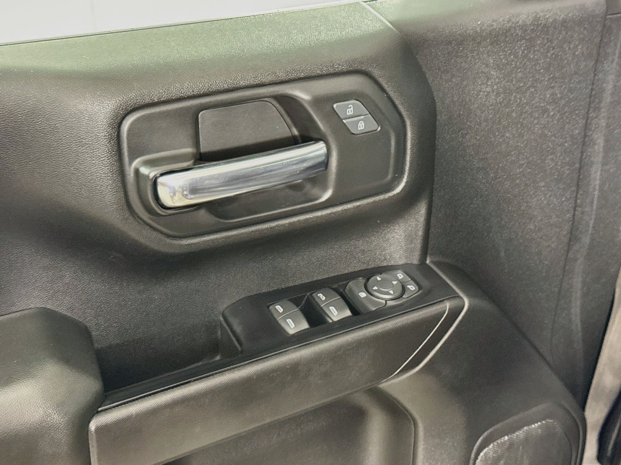 Used 2019 Black Chevrolet Custom Trail Boss image 18