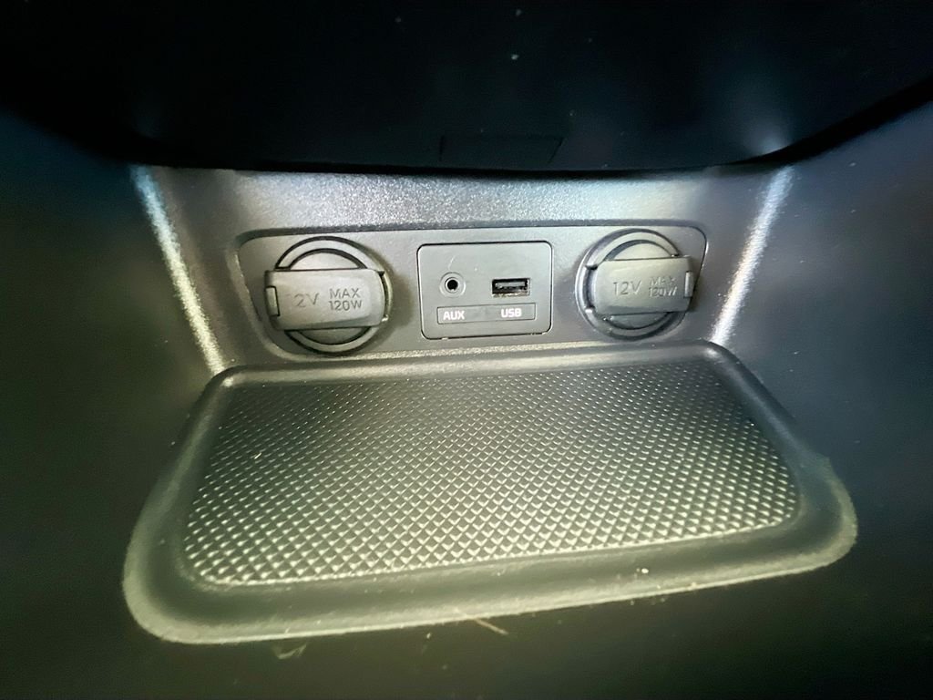 Used 2014 Ebony Black Kia LX image 29