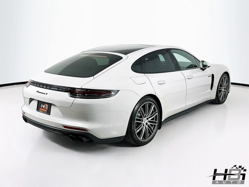 Used 2018 White Porsche 4 image 6