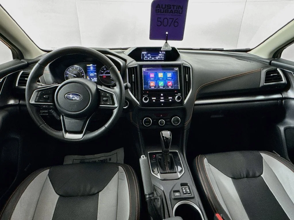 Used 2018 Orange Subaru 2.0i Limited image 27
