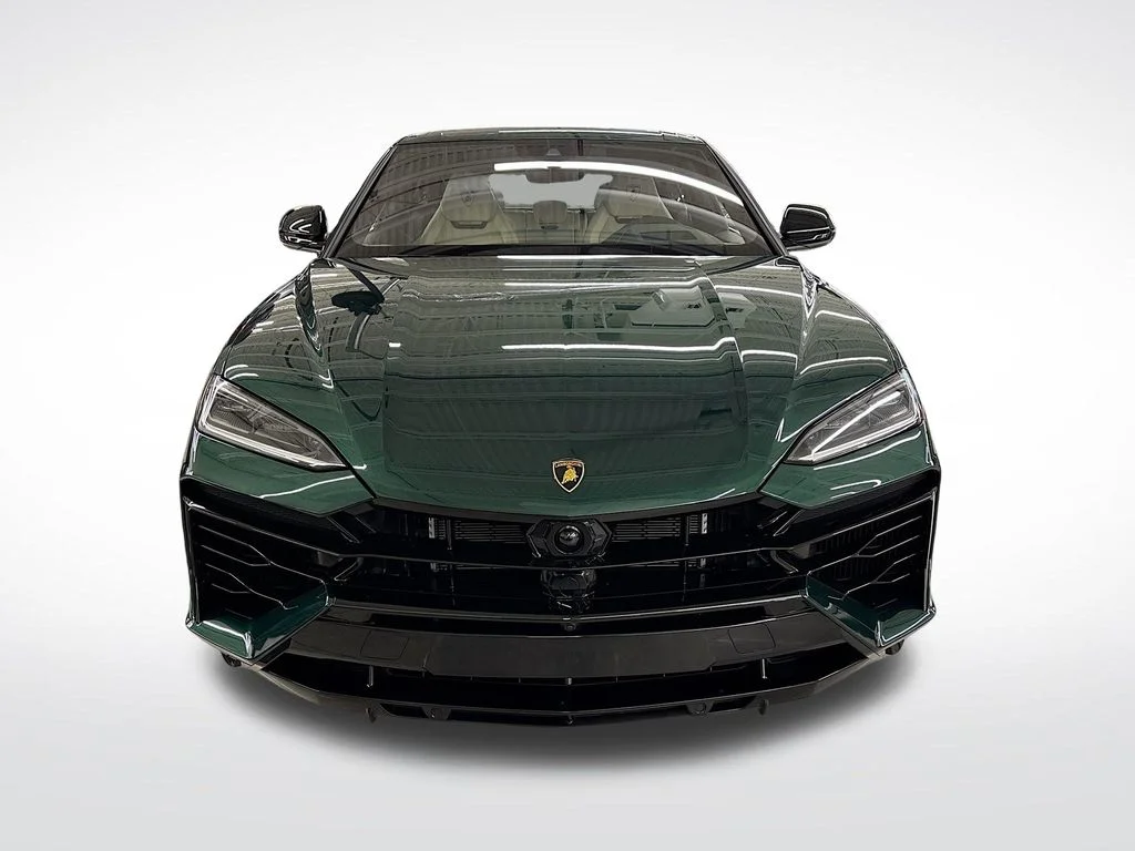 New 2025  Lamborghini SE image 8