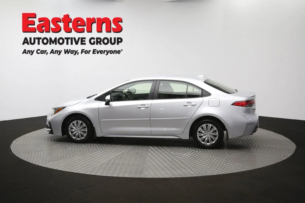 Used 2022 Silver Toyota SE image 58