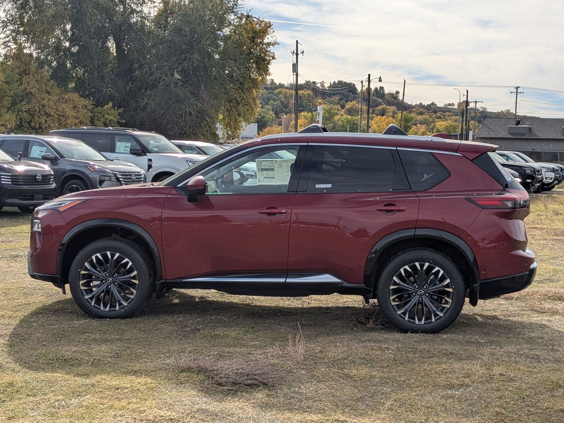 2026 Nissan Rogue Platinum - Photo 7