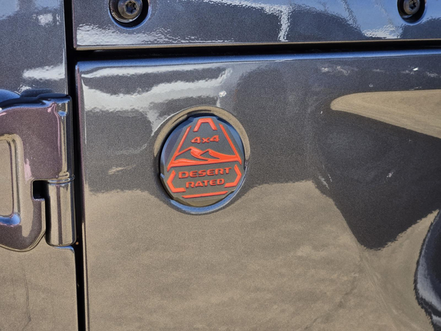 New 2026 Granite Crystal Metallic Clear-Coat Exterior Paint Jeep Mojave image 5