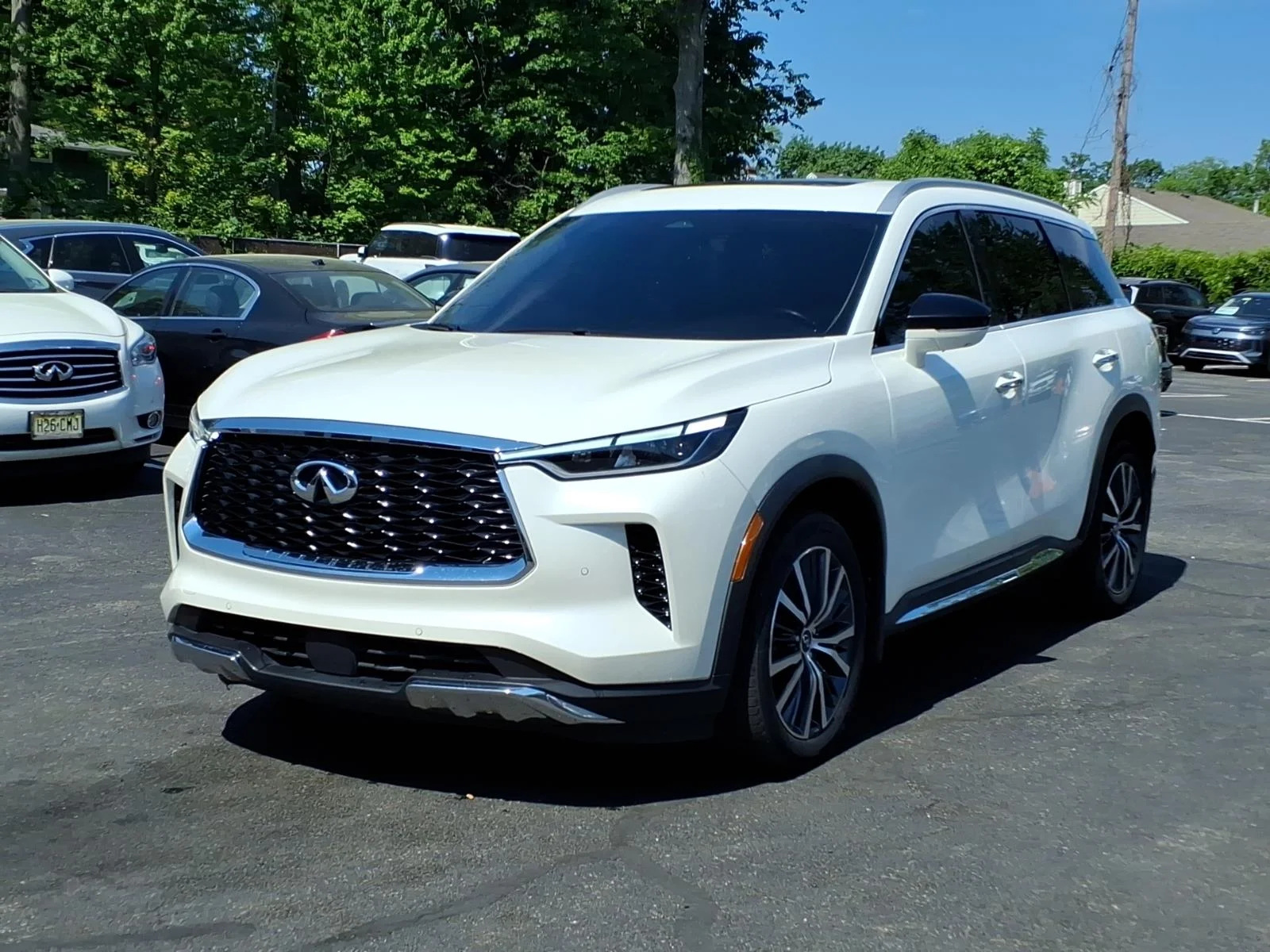 2022 INFINITI QX60 SENSORY AWD's photo