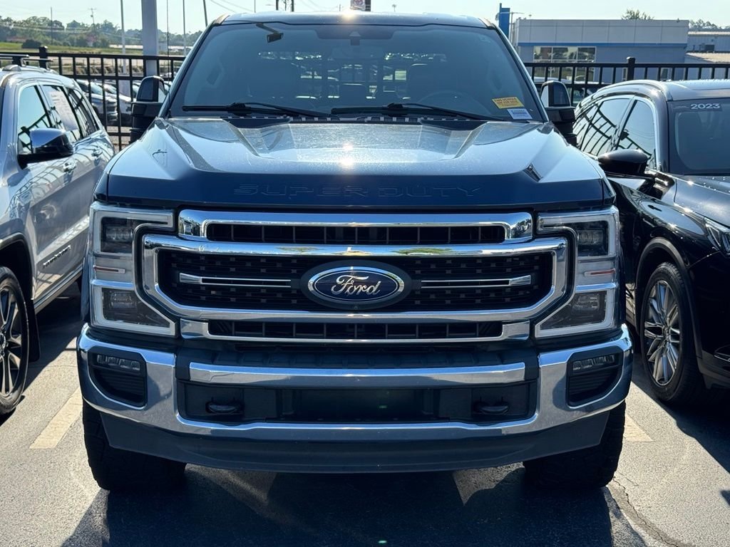 Used 2020 Blue Ford Lariat image 2