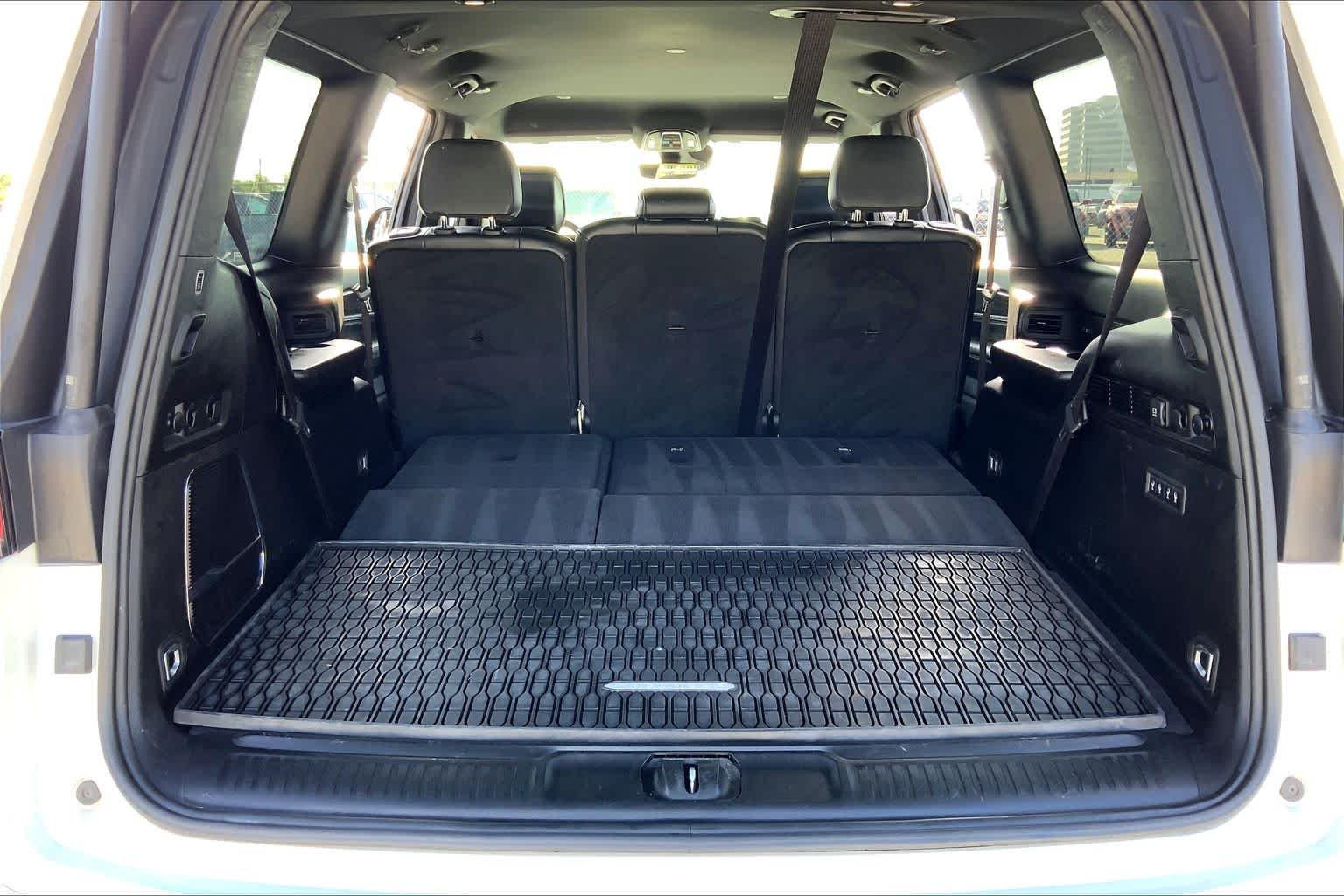 Used 2024 Bright White Clearcoat Jeep Series II image 34