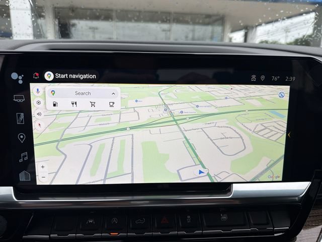 New 2026 Summit White Chevrolet LT (2FL) image 19